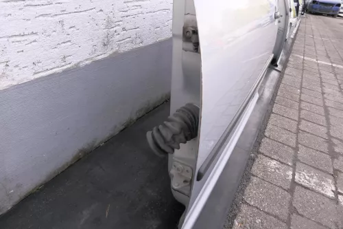 VW Golf 4 Bora Tür vorne links Fahrertür 2/3-Türer + Kombi silber LA7W reflex (123689)