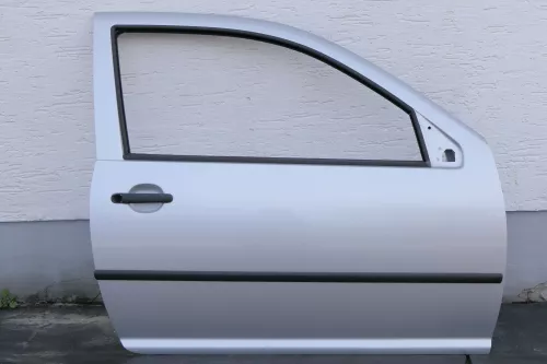 VW Golf 4 Tür vorne rechts Beifahrertür 2/3-Türer silber grau LA7W reflexsilber (123697)