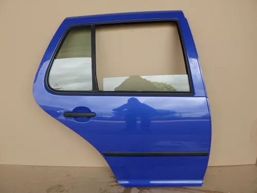 VW Golf 4 Limousine Tür komplett Scheibe hinten rechts blau LW5Z jazz(KEINkombi) (123735)