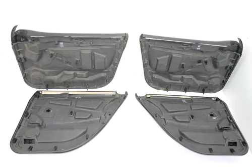 Audi A6 4B Türverkleidung Verkleidung Tür vorne +hinten links und rechts (123992)