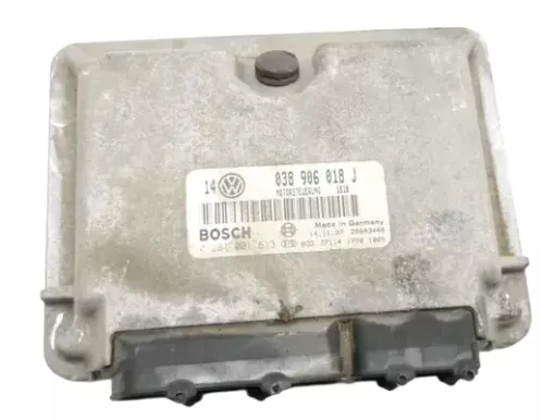VW Golf 4 Steuergerät Motor Motorsteuergerät 1,9l TDI AHF 81kw 038906018J