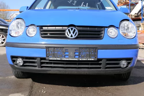 VW Polo 9N Stoßstange Frontstoßstange vorne blau hellblau LA5F SWR (125863)