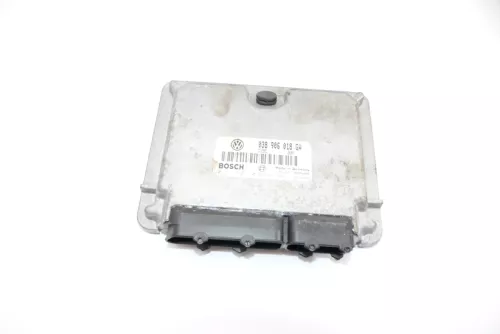 VW Passat 3B Steuergerät Motor 038906018GA AFN 81kw TDI 110PS Motorsteuergerät (125868)