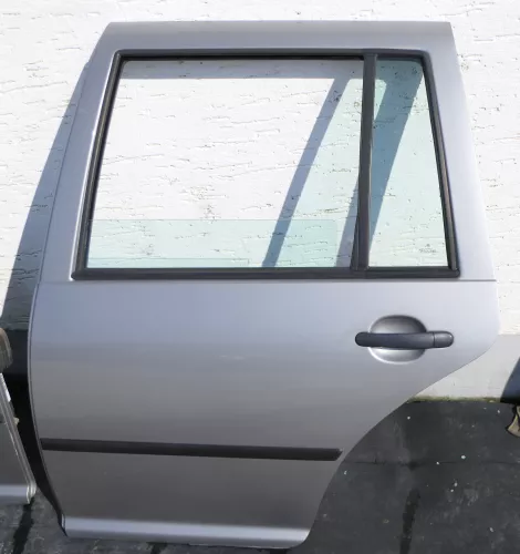VW Golf 4 Bora Tür hinten links nur Kombi / Variant grau LD7V (126010)
