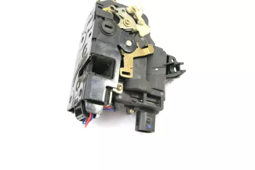 VW Golf 4 Passsat Stellmotor Tür Türschloß mit Zentralverriegelung hinten links  (126286)