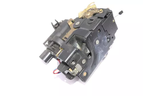 Seat Leon Octavia Stellmotor Tür Türschloß mit Zentralverriegelung rechts hinten (126288)