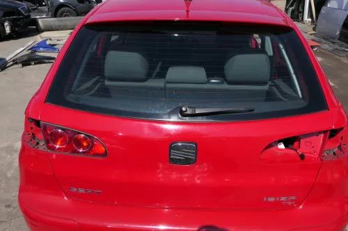 Seat Ibiza 6L Heckklappe Klappe hinten Kofferraumklappe rot LS3H (126642)