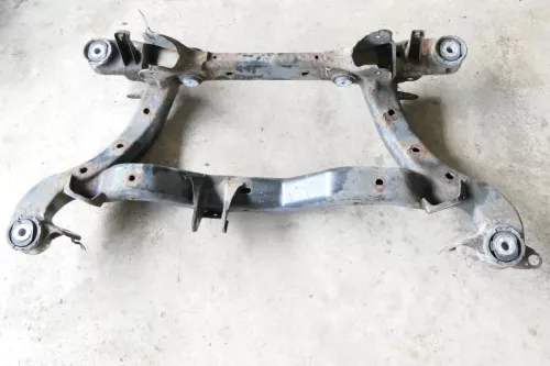 Audi A4 B7 8E Quattro Allrad Achse hinten Hinterachse Achsträger Aggregateträger (126758)