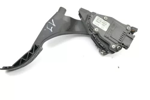 VW Golf 4 Bora elektrisches Gaspedal Pedal Gas Diesel TDI SDI 1J1721503H Octavia