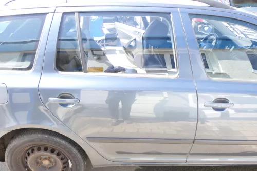 Skoda Octavia 1Z Kombi Tür hinten rechts grau LF7V graphitgrau (ohneAnbauteile)