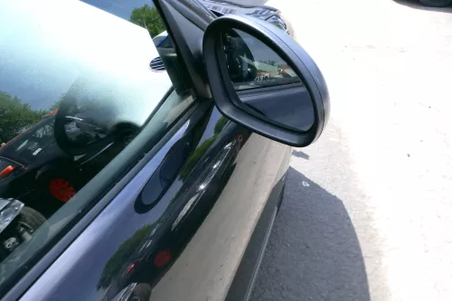 Seat Ibiza 6L mechanischer mechanis manuell Spiegel Außenspiegel rechts schwarz  (127712)
