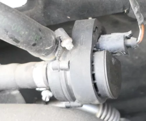 VW Crafter 2E Zusatzwasserpumpe Wasserpumpe Pumpe 2E0965559 ORIGINAL (128126)
