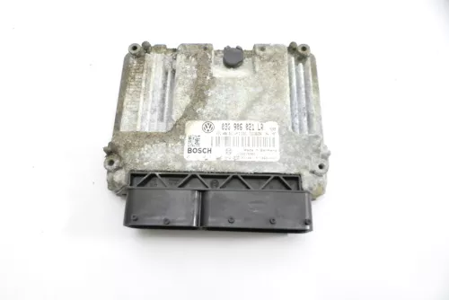 VW Passat 3C Steuergerät 1.9 TDI 77kw 105PS BXE Motor 03G906021LR 03G990990B (128258)