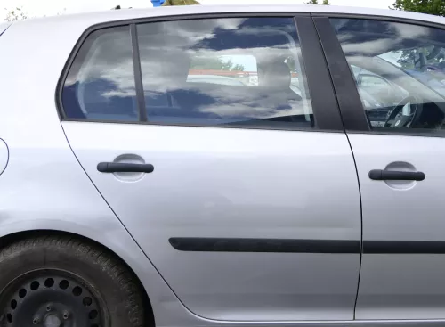 VW Golf 5 V 1K Tür nur Türblatt hinten rechts 4/5-Türer grau silber LA7W reflex (128520)