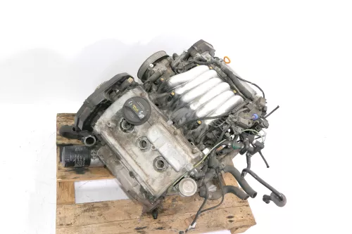 Audi A6 4B A4 B5  Motor ARJ / ASM / AML / AMM 2,4 V6 120kw 100kw 174PS 190.000km (128984)