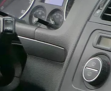 VW Touran Armaturenbrett Verkleidung Klappe Abdeckung Dekor silber (129303)