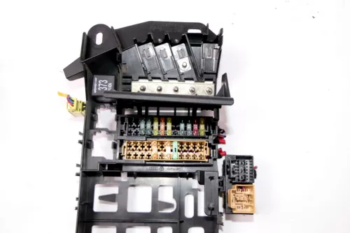 Audi A6 4F Sicherungskasten Sicherungsdose Abdeckung Batterie Sicherung (129572)