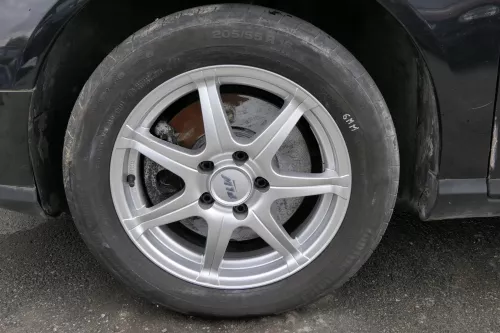 Passat 3C Golf Alufelgen Felgen Sommerreifen 205/55 R16 91V KBA 47394 6,5x16H2 (129695)