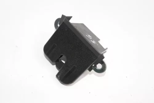 VW Golf 7 5G Heckschloß Schloß unten an der Heckklappe 5G6827505 Fanghaken (129837)
