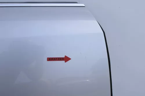 Audi A6 4B C5 Tür Türblatt vorne rechts Beifahrertür silber LY7W (130053)