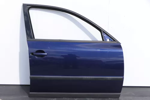 VW Passat 3B 3BG Kombi Limo Tür vorne rechts Beifahrertür blau LB5N ohneAnbaute (130100)