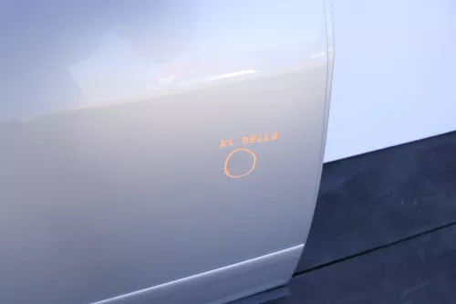 Audi A2 8Z Tür hinten rechts silber LY7W -mit Rahmen, Scheibe  (130149)
