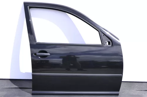VW Golf 4 Bora Tür vorne rechts Beiahrertür 4/5-Türer+ Kombi Avant schwarz LC9Z (130442)
