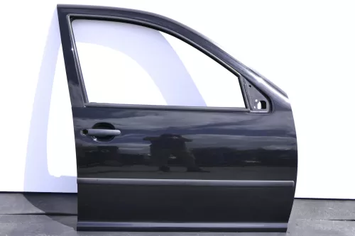 VW Golf 4 Bora Tür vorne rechts Beiahrertür 4/5-Türer+ Kombi Avant schwarz LC9Z