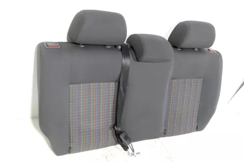 VW Polo 9N 9N3 Sitz Rückbank Lehne Sitze 3 Punkt Gurt Lehne Kopfstützen (130656)