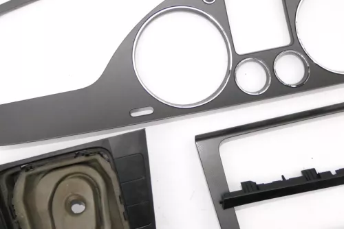 VW Passat 3C Mittelkonsole Verkleidung Radio Klappe Abdeckung Dekor dark  (140252)