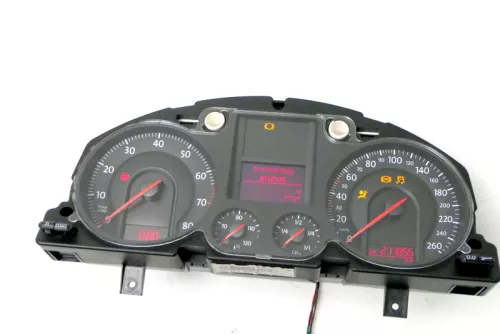 VW Passat 3C Tacho Tachometer 211.000km 3C0920860G Benziner  (140405)