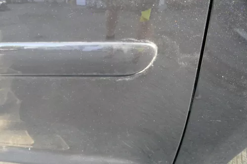 VW Touran 1T 1T3 Tür vorne rechts Beifahrertür schwarz LC9X bla- ohne Anbauteile (140443)