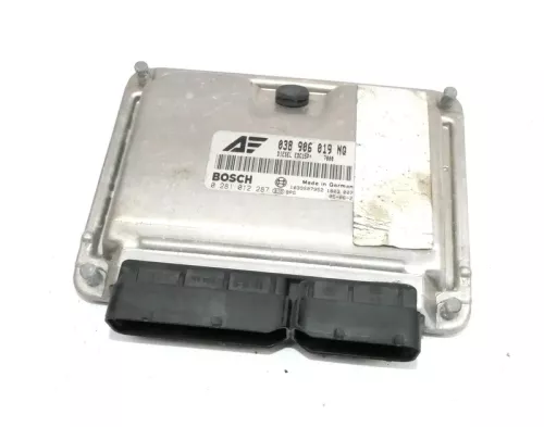 VW Sharan Steuergerät 1,9 TDI 110kw 150PS BTB Motor 038906019NQ Alhambra