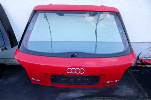 Audi A3 8L bis cBj. ca1999 Heckklappe Kofferraumklappe Klappe hinten rot LY3H la