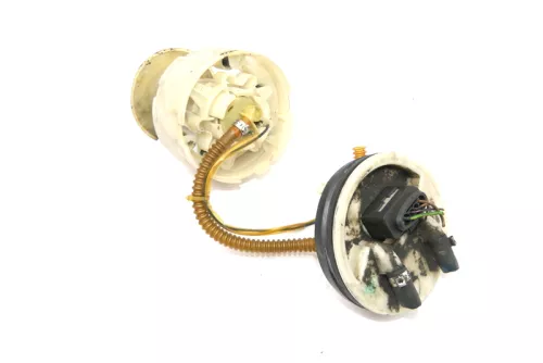 VW Passat 3B Benzinpumpe Tankpumpe Pumpe Kraftstofffördereinheit 8E0906087D A6