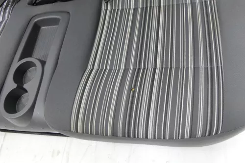 VW Fox Rückbank für Kopfstützen Kopfstütze Rücksitzbank geteilt (141527)