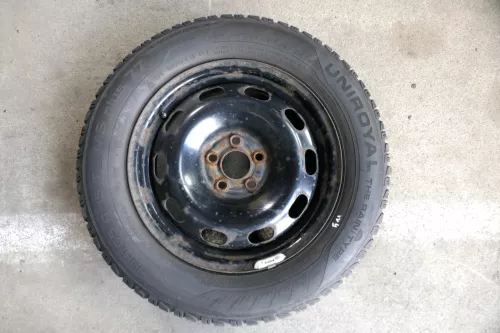 4x VW Golf 4 Bora 195/65 R15 91T Winterreifen M+S Reifen 6jx15H2 ET38 ca. 4-5mm (141774)