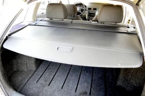 Skoda Fabia 6Y Kombi Variant Laderaumabdeckung Rollo Kofferraum schwarz  (141917)