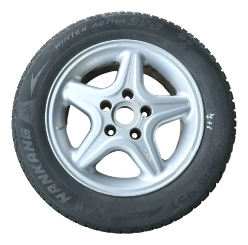 Audi A4 A6 Alufelgen 195/65 R15 Winterreifen Reifen pininfarina BBS 6-7mm (142046)