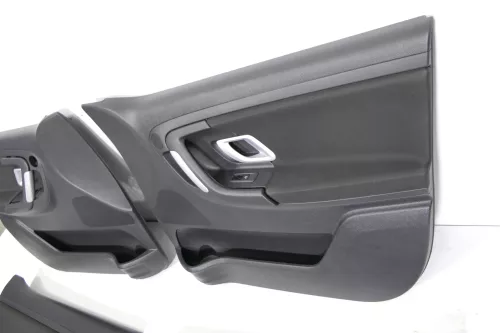 4 x Skoda Fabia 5J Stufenheck Türverkleidung Verkleidung Tür vorne +hinten links (142123)