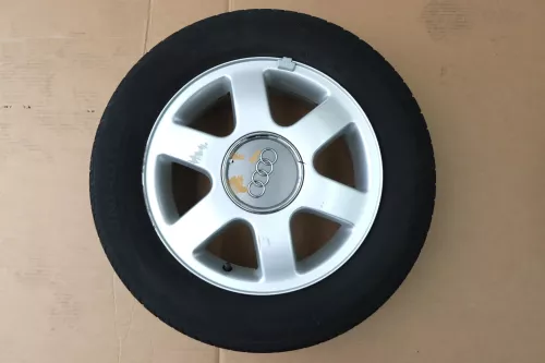Audi A3 8L Alufelgen Reifen Felgen 195/65 R15 Sommerreifen M+S 8L060125F   3-4mm (142562)