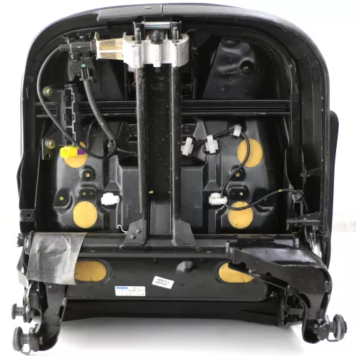 VW Golf 4 Bora Sitz vorne links Fahrersitz 2/3-Türer klappbar  (143761)