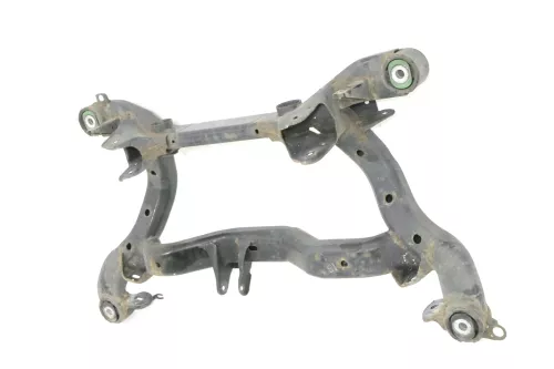 Audi A4 8E Quattro Allrad Achse hinten Hinterachse Achsträger Aggregateträger (143815)