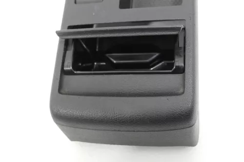 VW Passat 3BG Becherhalter Mitteltunnel Aschenbecher Verkleidung (143907)