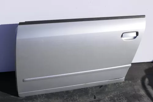 Audi A4 B6 8E nur Türblatt Tür vorne links Fahrertür silber grau LY7W Kombi&Limo (144235)