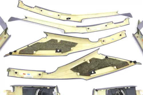 Audi A8 4D A-Säulen Verkleidung vorne Abdeckung B-Säule Kofferraum aquablau  (144397)