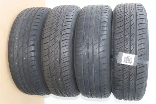 VW Golf Touran Sommerreifen Reifen Felgen 195/65 R15 91H Caddy    4-8mm (144444)