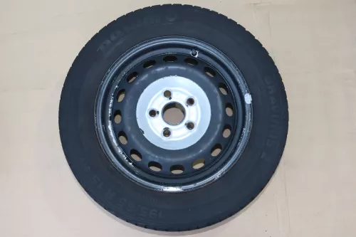 VW Golf Touran Sommerreifen Reifen Felgen 195/65 R15 91H Caddy    4-8mm (144444)