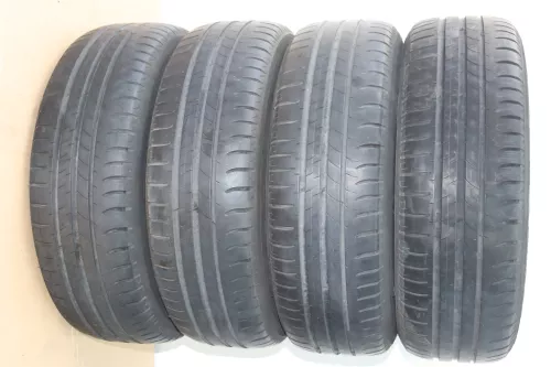 VW Golf 5 6 Touran Sommerreifen Reifen Felgen 195/65 R15 91H Caddy    3-5mm (144445)