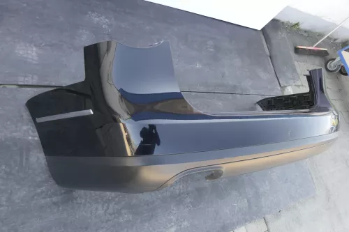 VW Passat 3C Kombi Stoßstange hinten Heckstoßstange Stoßfänger schwarz LC9X (144683)